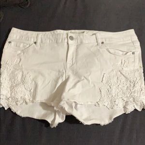 White laced detail jean shorts